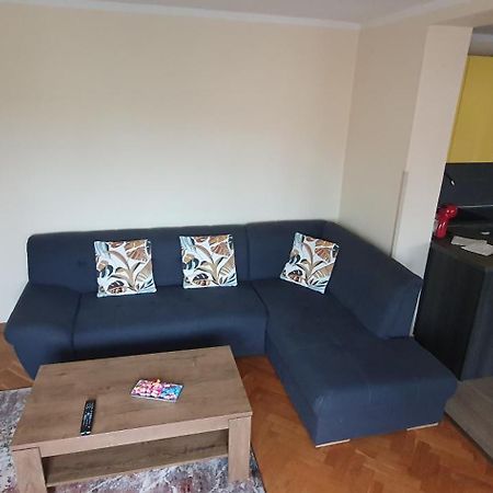 Apartments & Studio Matan Rovigno Esterno foto