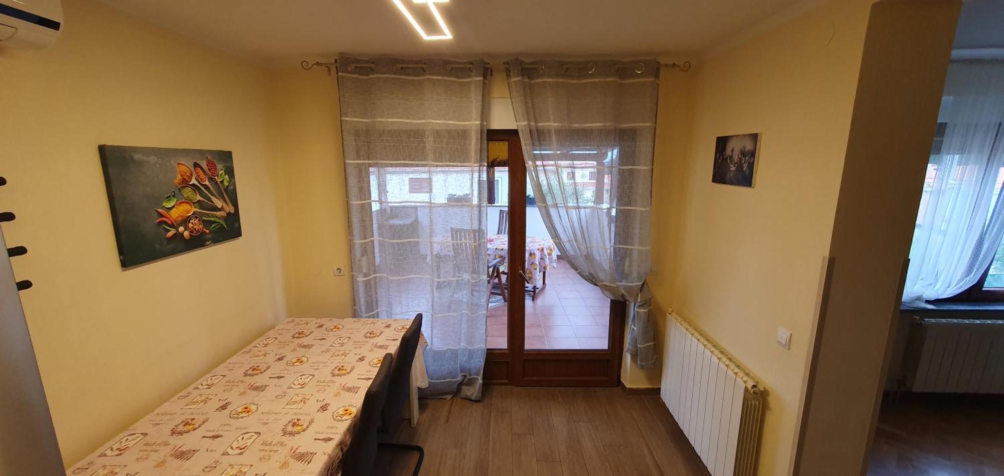 Apartments & Studio Matan Rovigno Esterno foto